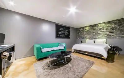 Hotel Any Hotels near Pyeongtaeg Station
