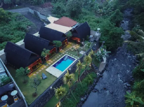 Villa Mayu Hotel dekat Virgin Beach, Karangasem, Bali