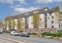 Median Cha;Tillon Hotels in Bagneux