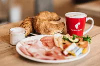 COOEE alpin Hotel Bad Kleinkirchheim - Desayuno