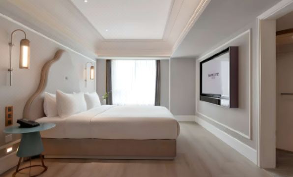 Mercure Chengdu Jinniu ( Renmin North Road Subway Station)