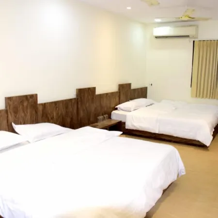 Hotel Kanha Ujjain