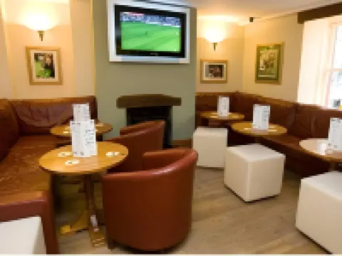 玫瑰與和皇冠賓館