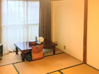 Tatsumi Ryokan Hotel dekat Stasiun Igaya