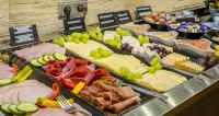 PLAZA INN Heilbronn - breakfast
