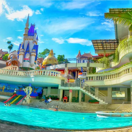 Vanda Gardenia Hotel & Resort