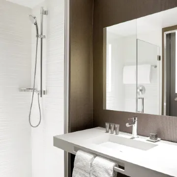 AC Hotel by Marriott Irvine