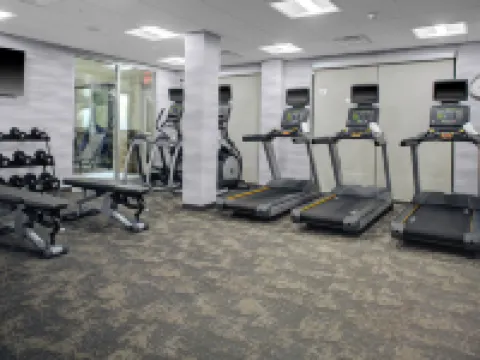 แฟร์ฟิลด์ อินน์แอนด์สวีทส์ บายแมริออท โรโนค เซเลม โรงแรมในเซเลม