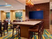 Fairfield Inn & Suites San Diego Carlsbad Hotels in Carlsbad