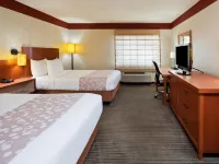 Spark by Hilton Savannah Midtown Hotels near Hunter Golf Course