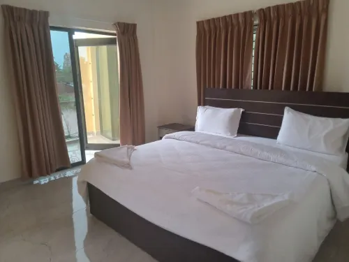 Sudeeksha Residency, Luxury Hotel with Affordable Price Hotels in Tharangambadi