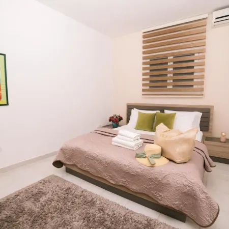 Superior Onebedroom Apartment