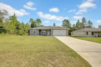 Perfect Getaway Home, Close to Rainbow Springs!