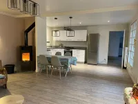 Maison Familiale,poêlé Bois,jardin. Proche Paris/dysneyland.animaux Acceptés فنادق في Neuilly-Plaisance