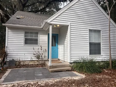 Swamp Terrace-Walk to UF