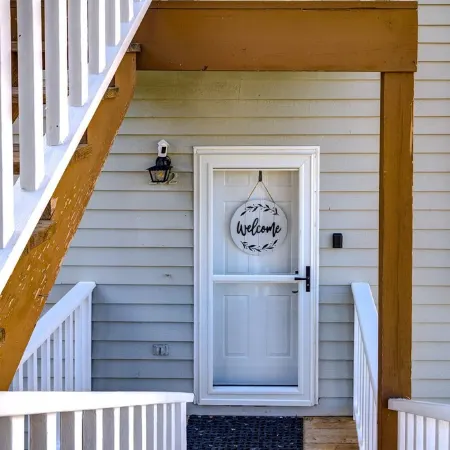 WOW Views Private Balcony+1 mile to Ski Beech - Walk to Overlook Barn