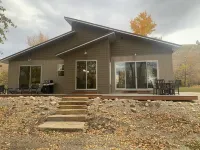 Stillwater Riverfront Home, Close to the Beartooths, Fish from Your Door - Peace