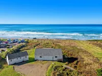 Beachcomber: Beachfront Escape #3