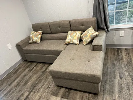 Cozy Home Near Gregg County Airport & Lake Cherokee