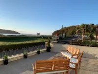 Lovely house on the beach front in Llansteffan 蘭斯特凡住宿飯店