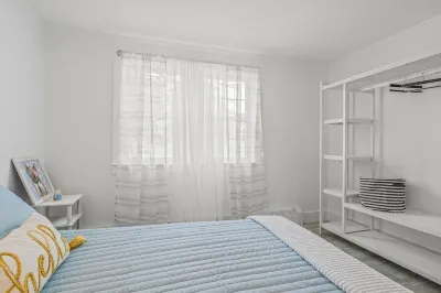 Beach Getaway Pool Condo 4 Mins to Mayflower Corporation Sleeps 4 Walk to Treats