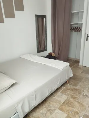 Appartement Lumineux en Rdc, Pour Séjour Touristique ou Professionnel