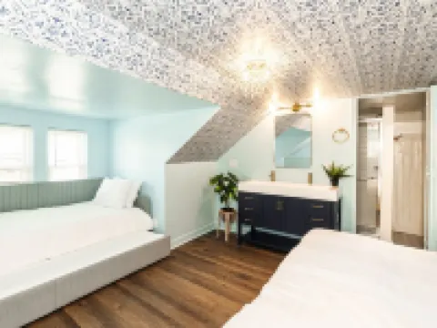 GameLounge~2KingBeds~PinkBedRoom~Gazebo~FirePit~SpookyNook~Walk2Mainst~Arcade Hotele w: Hamilton
