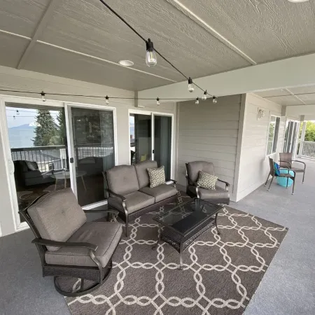 Lakefront Oasis - Lakefront w/ Views, Private Shared Dock, Wrap Around Deck