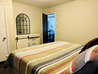 Spacious pet & family-friendly, fastest wifi! Giant playset, fire pit, & games!