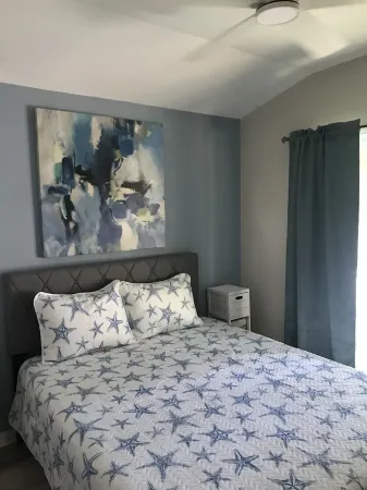 The Azalea Cottage At The Cedar Point House