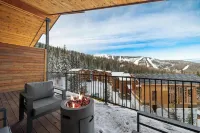 Luxury 4Br Chalet Near Schweitzer Mountain Resort – Hot Tub & Radiant Heat
