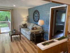 Cute & Cozy 2 Bedroom Home