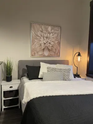 NEW, NEW, NEW!  Wabasha downtown studio113 Pembroke Ave Unit #102