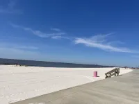 Sunshine On the Beach - Gulfport, Mississippi - pantai
