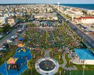 🌊 Pool open- Oct! Oceanfront-All linens Incld-Stocked Kitchen