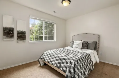 Private Guest Suite - near Alderwood Mall - Seattle Hotels in Alderwood Manor