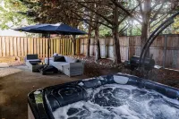 Family-Friendly Home with Hot Tub and BBQ