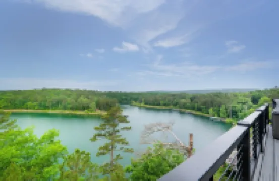 Eagle Bluff Cabin at Greers Ferry Lake