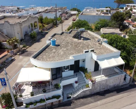 SEA VIEW BAY HOUSE Hotels in Patu