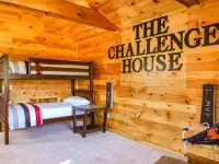 The Challenge House*mega games*hottub*beach*lake*The ultimate Poconos game house Hotels in Tunkhannock Township