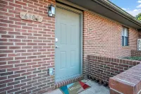 Charming Private Oasis - Close to Airport, Mall, and Downtown. Hotels near Crabtree Valley Mall