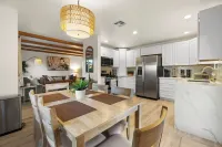 Panoramic Mountain View Oasis with Pool!! Serene 4 bedroom Newly remodeled home! Hotels in Winter Gardens