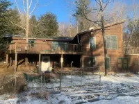 Mad River Valley Ski Cabin Hoteles en Waitsfield