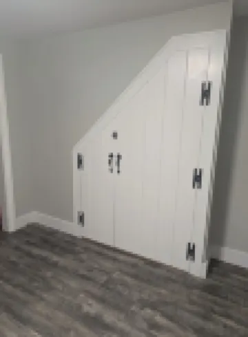 Gather with loved ones in this early American home Hotels in Bethel