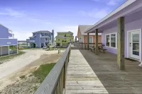 PURPLE PELICAN - 30 seconds from the sand!!!  Private Community Walkover