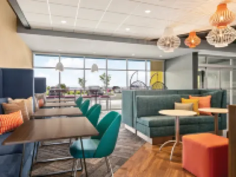 Tru by Hilton Sebring Hotels in Sebring