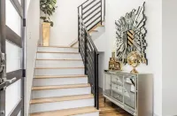 Modern/Luxury/Rooftop Deck/Downtown/Heated Pool/5BDRM