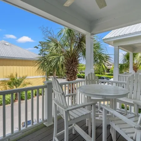 Beautiful Carribean Townhome  in North MyrtleNorth Beach Resort Pet Friendly!
