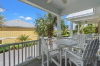 Beautiful Carribean Townhome  in North MyrtleNorth Beach Resort Pet Friendly! - Bungalows