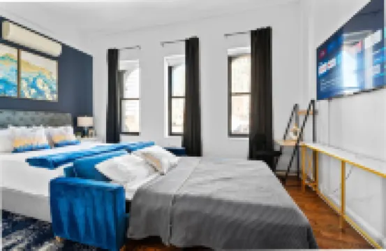 Open space lux studio near EWR - 1 min walk to Prudential